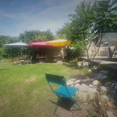 Les Du Nid Charentais * La Poterie (Charente)