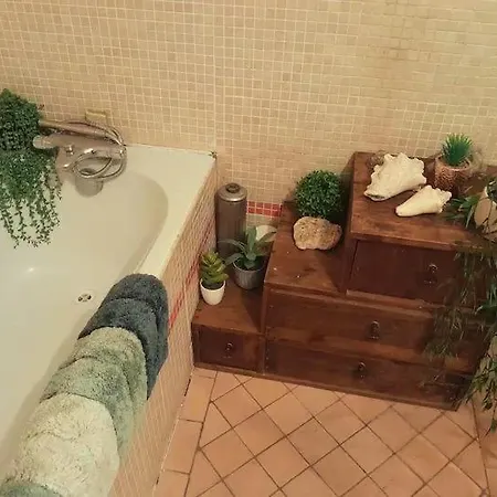 Les Du Nid Charentais La Poterie (Charente)